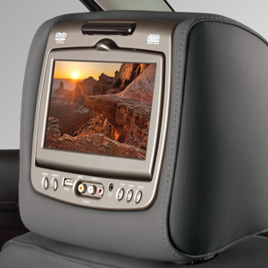 2015 Sierra 2500 Dual DVD Headrest System | Dark Ash Gray Cloth w Light