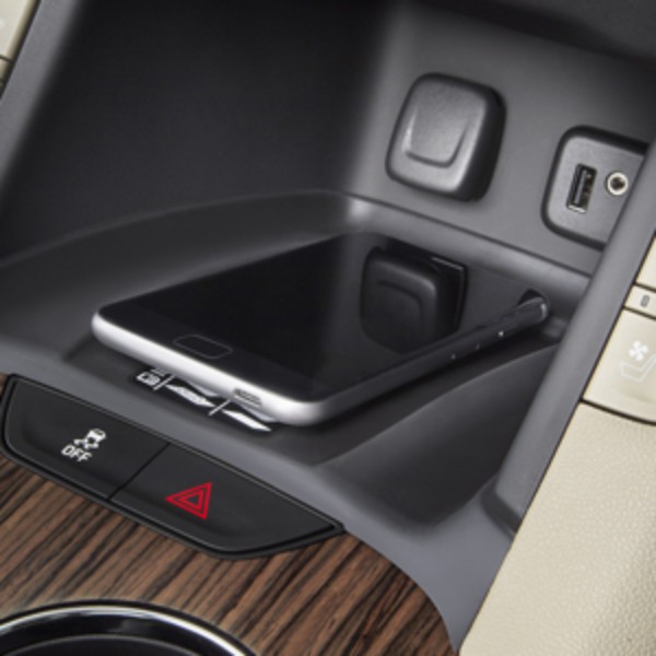 2017 Acadia DENALI Wireless Charging System